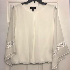 White long sleeve blouse